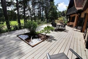 Villas Annonce professionnelle. Jolie maison de vacances 4 chambres avec piscine exterieur, a proximite de la plage, pour 8 a 1 : photos des chambres