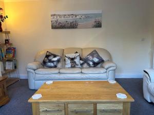 Spacious 5 bedroom house in Prestatyn, North Wales