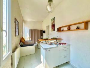 Le Notre Dame, Studio à 400m des Arènes de Nîmes