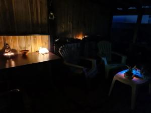 Maisons de vacances Bungalow charmant a Sigean avec piscine et jardin cloture : photos des chambres