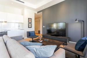 Skyline Apartment 2112 - In the heart of Cape Town
