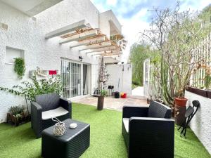 Studio with WiFi, pool and BBQ in Costa del Silencio