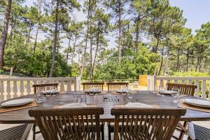 villa piscine 4ch dans la pinede a 4min de l ocean AG1