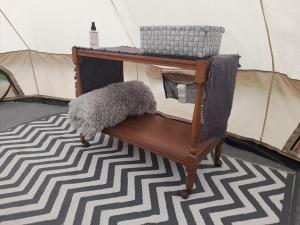 Glamping na samotě u lesa