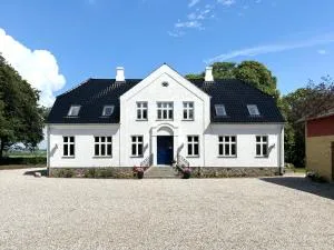 Gundershøj Bed & Breakfast - Søllested