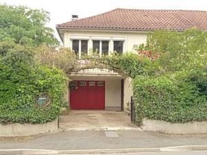 Maisons de vacances Maison avec jardin a Figeac : photos des chambres