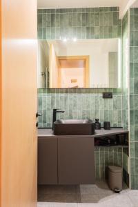 FUN HOUSE - Comfortable stay with garden and near parking