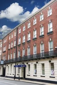 伍斯特白宫酒店 - Henwick