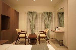 A Square Executive Hotel