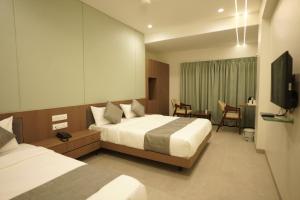 A Square Executive Hotel