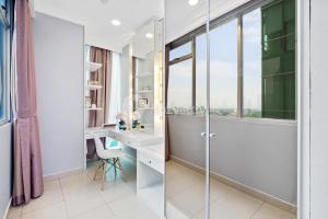 Scilla by Kozystay - Kuningan