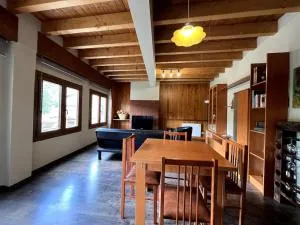 La Vall Apartaments La Plaça - Ossera