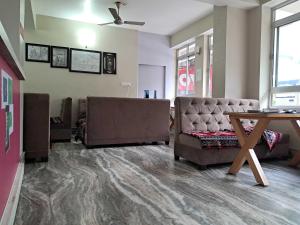 Hotel O 35610 Hotel SHAYABONG