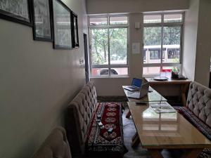 Hotel O 35610 Hotel SHAYABONG