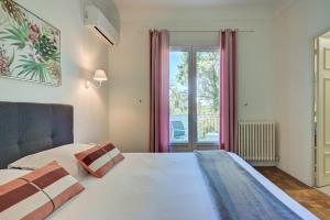 Hotels Logis Hotel Le Blason de Provence : photos des chambres