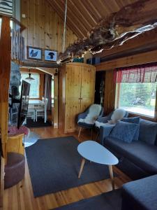 Rapula 1makuuhuone ja parvi