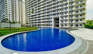 Gina Staycation The Atherton DMCI Parañaque