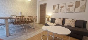 102B Poniente Mágico