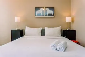 Best Deal and Comfy Studio at Transpark Bintaro Apartment By Travelio - Mencil