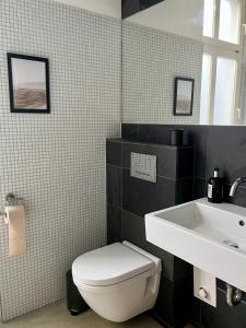 Architekten-Wohnung Moderne küsst Altbau