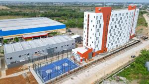 Modern Studio (No Kitchen) at Bandaraya - Tallasa City Makassar Apartment By Travelio