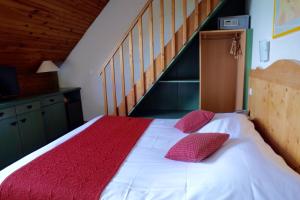 Hotels Hotel des Marquisats : photos des chambres