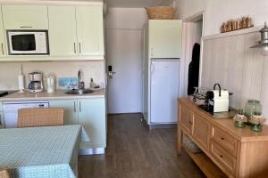 Apt 4 residence in the heart of St-Martin with swimming pool and parking