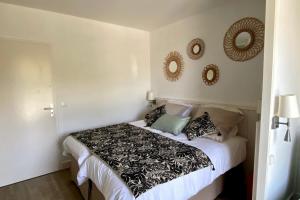 Apt 4 residence in the heart of St-Martin with swimming pool and parking