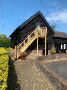 Owls Nest - Peace and Tranquility near Woodbridge & Framlingham in rural Suffolk