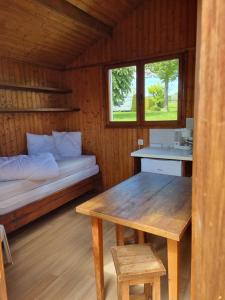 Campings Camping Mayet-de-Montagne : photos des chambres