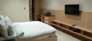 Crown Park Luxury Hotel