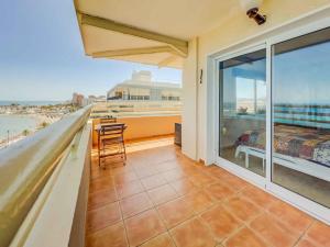 113 - Beachfront Apartment with views, Fuengirola