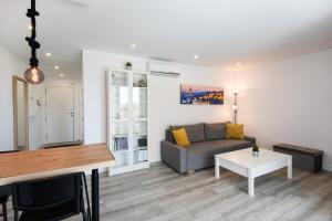 PALM TRUE TOWERS 1, Marina Beach Apartment