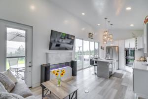 Hot Tub and Views Sunset Valley Retreat in Eureka - 3hvězdičkové hotely ve městě Eureka