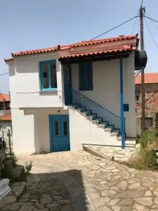 Bliss on the hill - Kámpos