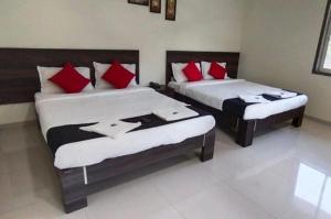 Jagdish Deluxe Hotel