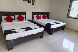 Jagdish Deluxe Hotel