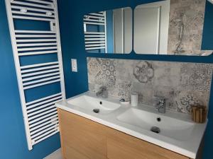 Maisons de vacances Maison : photos des chambres