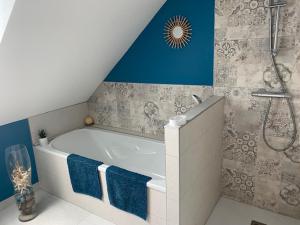Maisons de vacances Maison : photos des chambres