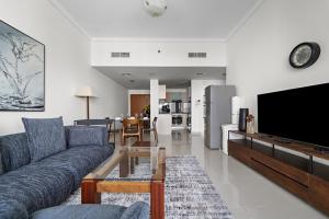 StoneTree - High Floor - Prime location