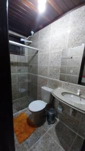 CASA com piscina 4 quartos 2km da praia do Aracagy 15 pessoas
