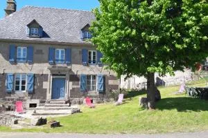 Grand gite 12 personnes proche du Lioran - Saint-Julien-de-Jordanne