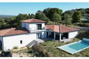 Magnifique villa proche ruoms vallon pont darc - Chandolas