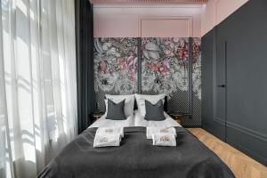 Black Star Loft Apartment by Downtown Apartments