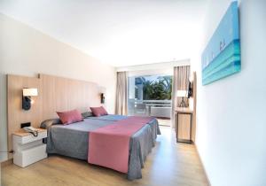Twin Room room in Hotel Cala d'Or Gardens