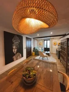 Live home - Gargantilla