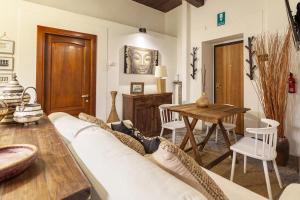 Campo dei Fiori Nest Apartment