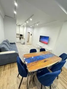 Cozy apartment in the heart of the city - Orto-Say