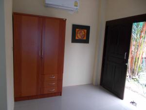 Absolute calm for long sleepers and others