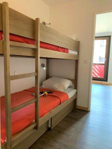 Appartements travelski home classic - Residence La Muzelle : 2-room apartment 6 people Building A2